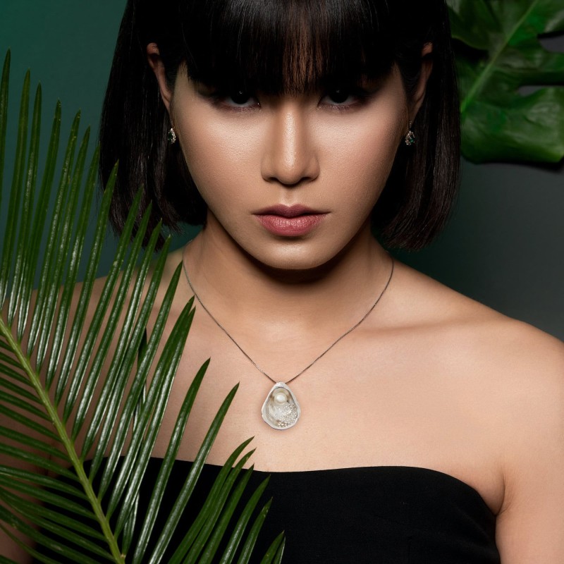 Oyster Pearl Necklace