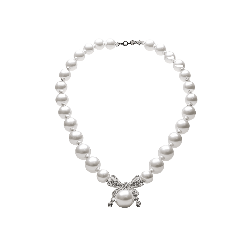 Pearl Necklace 02
